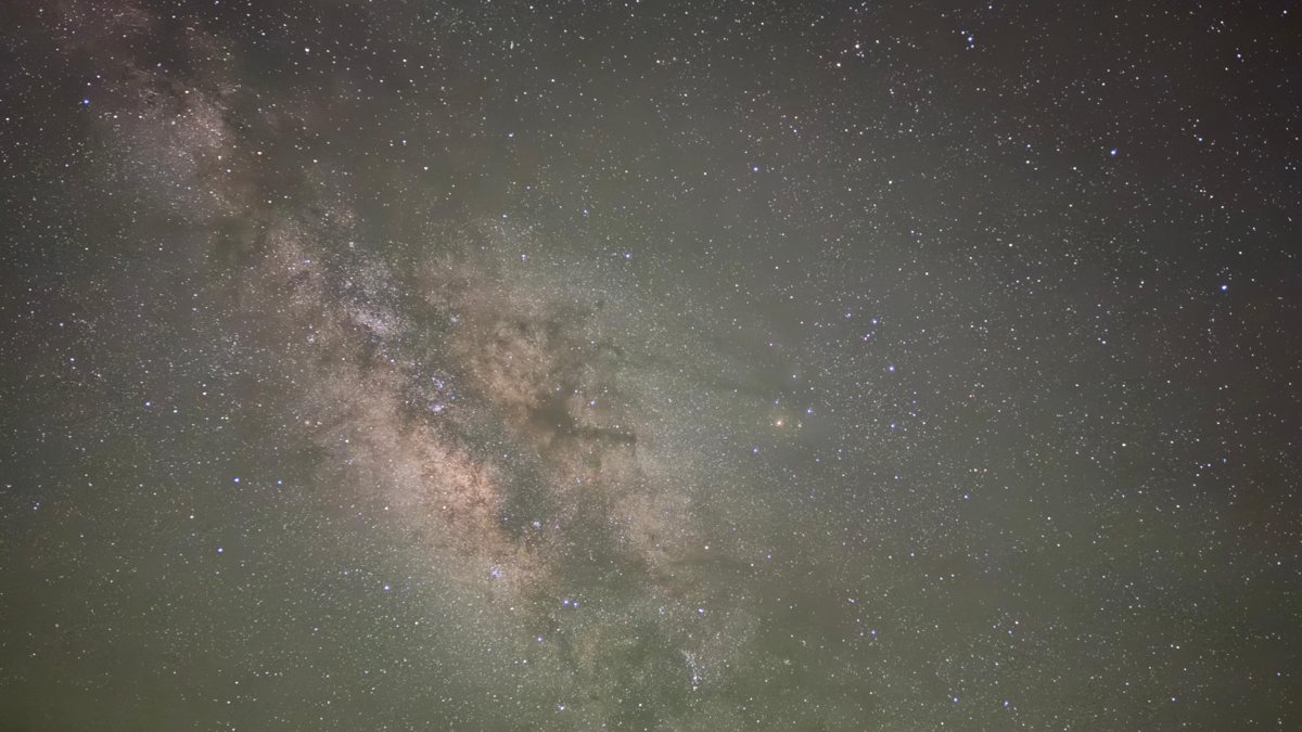 Stars over the mountains &mdash; White Hawk Expeditions
